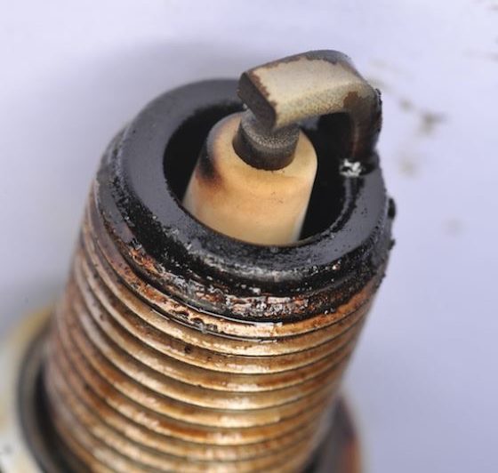 Signs of a bad spark plug